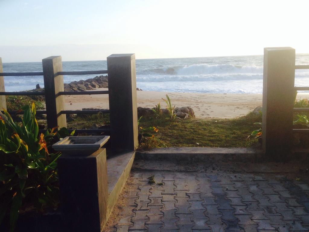 Rainbow Beach Hotel Hikkaduwa Zewnętrze zdjęcie