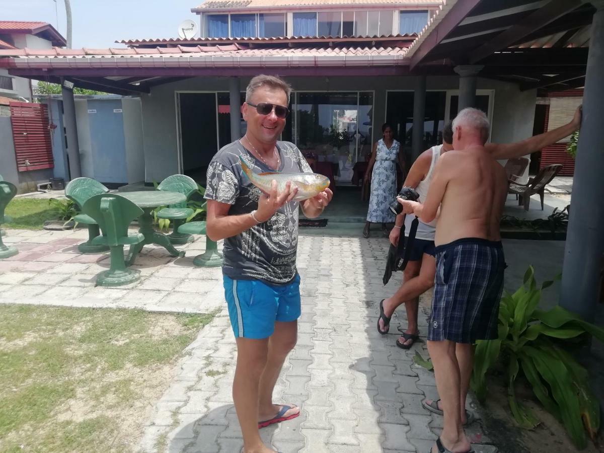 Rainbow Beach Hotel Hikkaduwa Zewnętrze zdjęcie